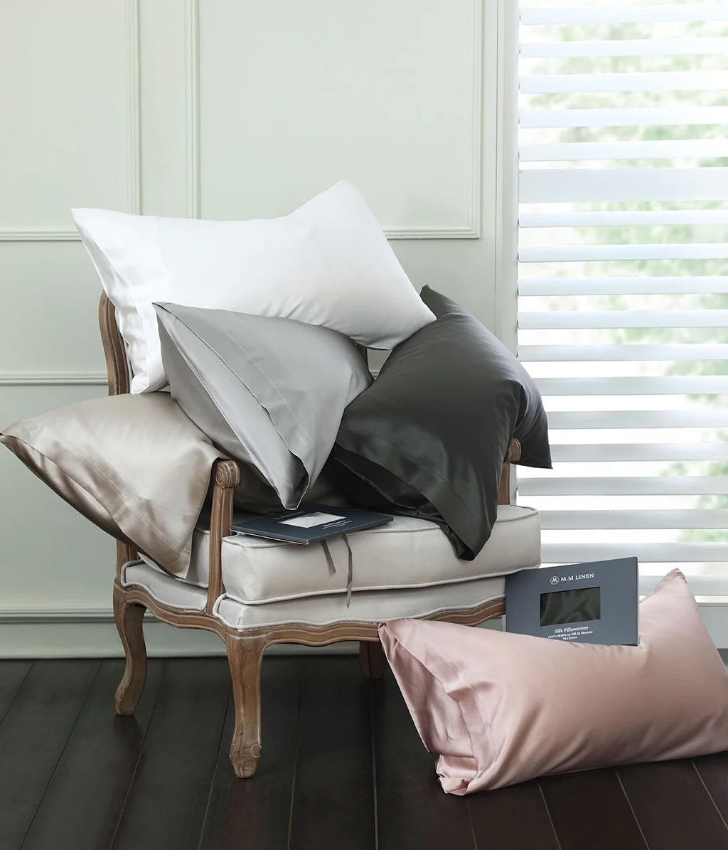 Silk Pillowcover White