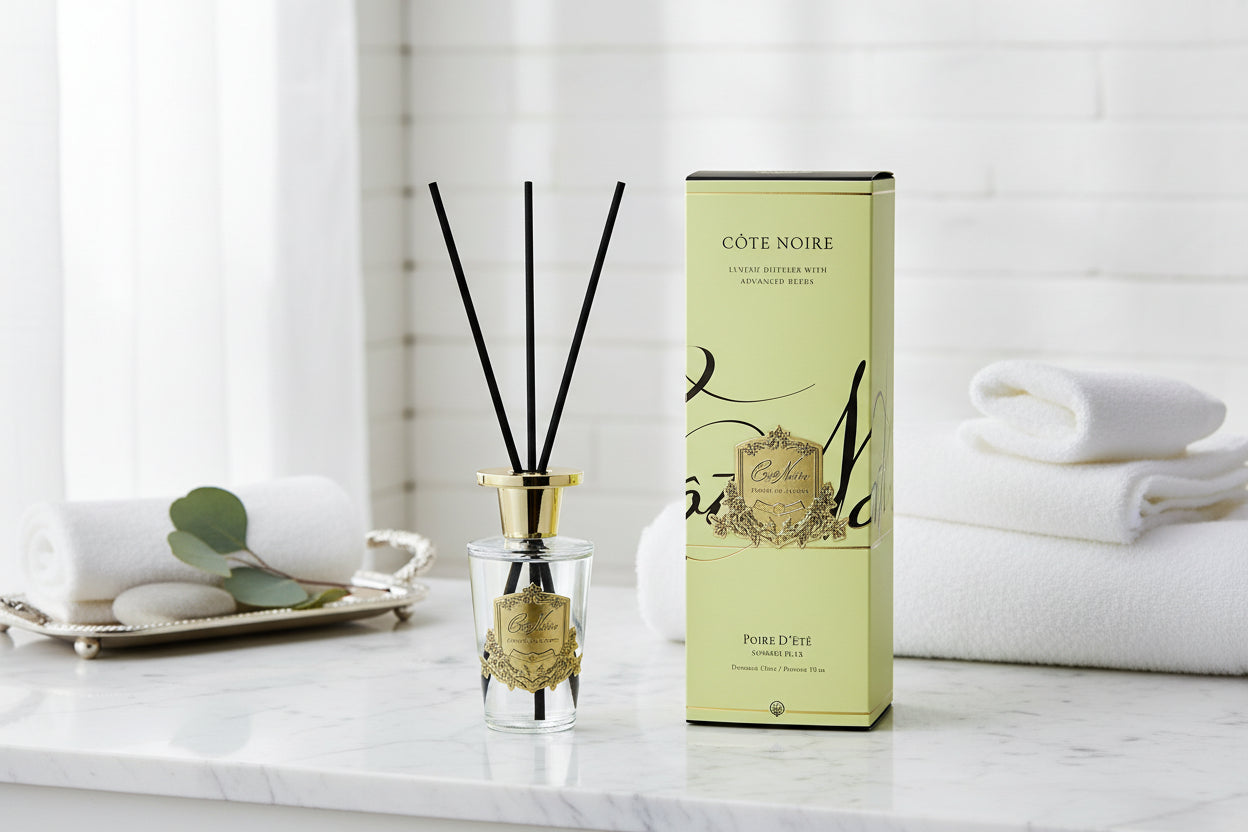 Côte Noire diffuser with packaging on a white background
