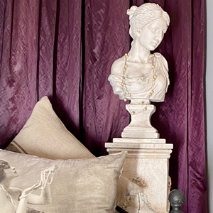 Ancient Roman Bust - Indoor or Outdoor