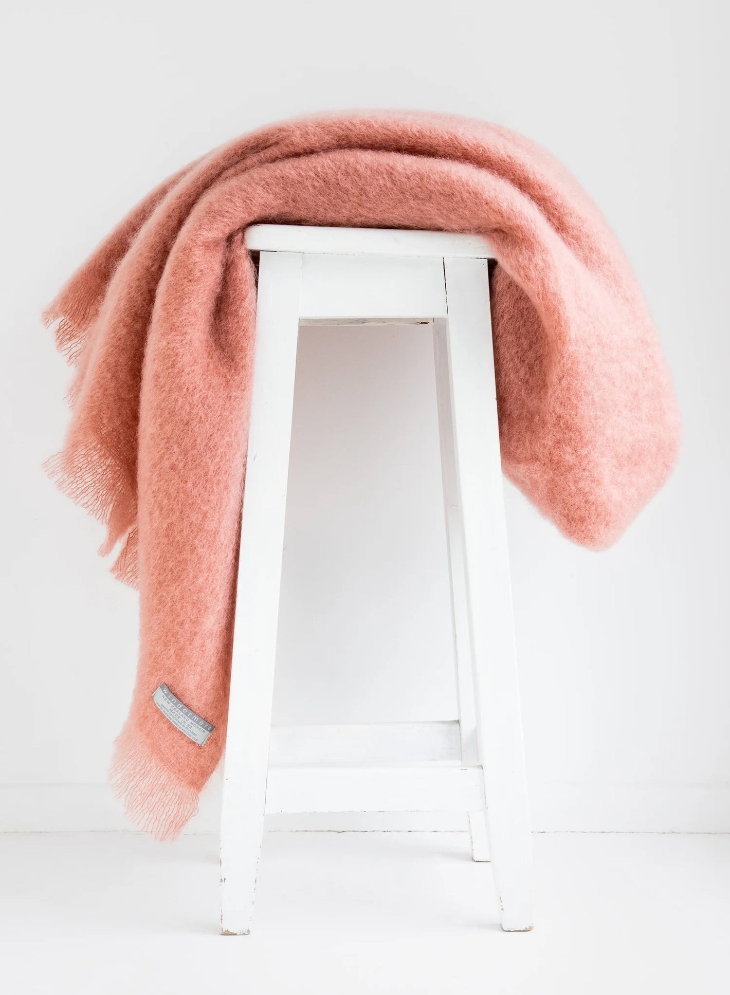 Windermere Mohair - Rose Pink Throw (Allow 48 Hour Turnaround)