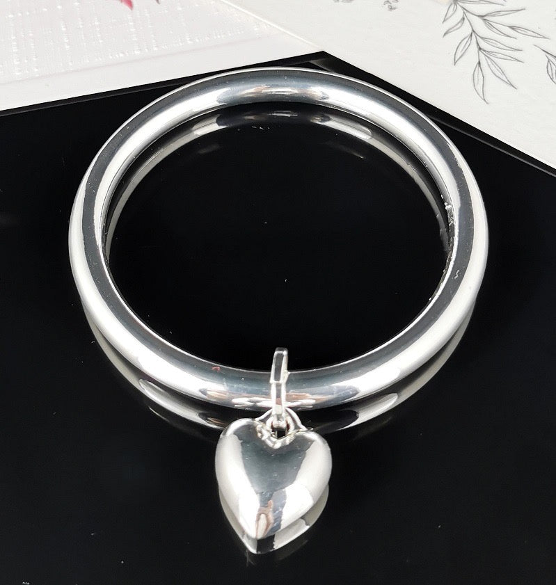 Fashion Bangle Silver with Puff Heart Charm 66mm