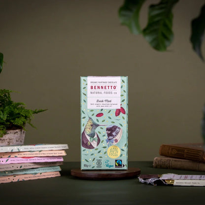 Bennetto Natural Foods co Mint & Cocoa Nibs 80G Chocolate Bar