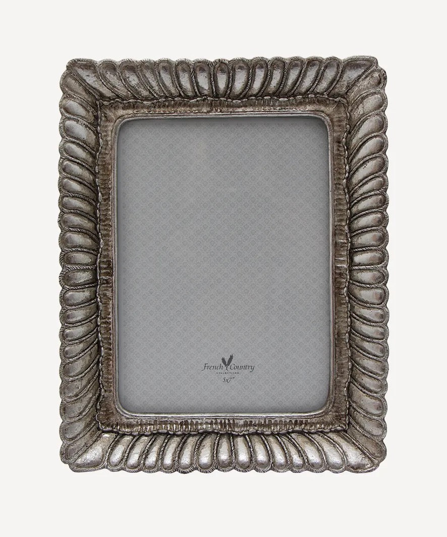 Fanned Rectangle Photo Frame Pewter Finish 5 x 7"