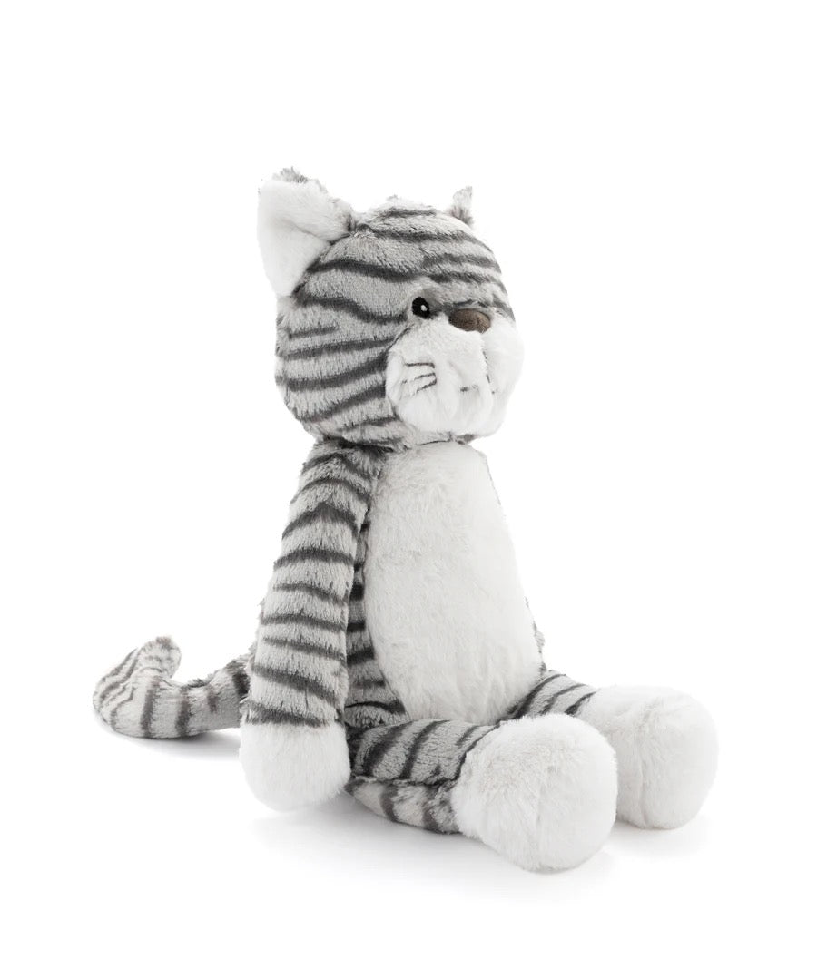 Nana Huchy | Chloe the Cat